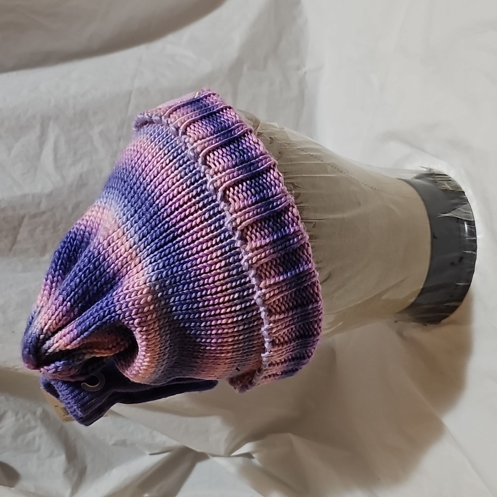extremely ME! Girls Beanie Hat and Gloves Set OSFM New - Picture 5 of 13